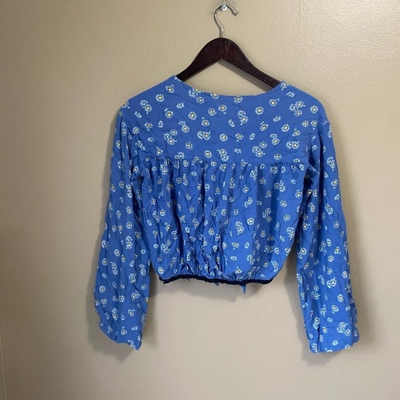 Free People Intimately Floral Bell Sleeve Tie Front Crop Top - Picture 6 of 7